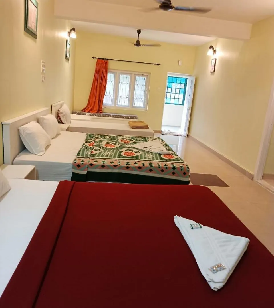 Meppādi Jungle Valley Ayurvedic Spa Resort מלון