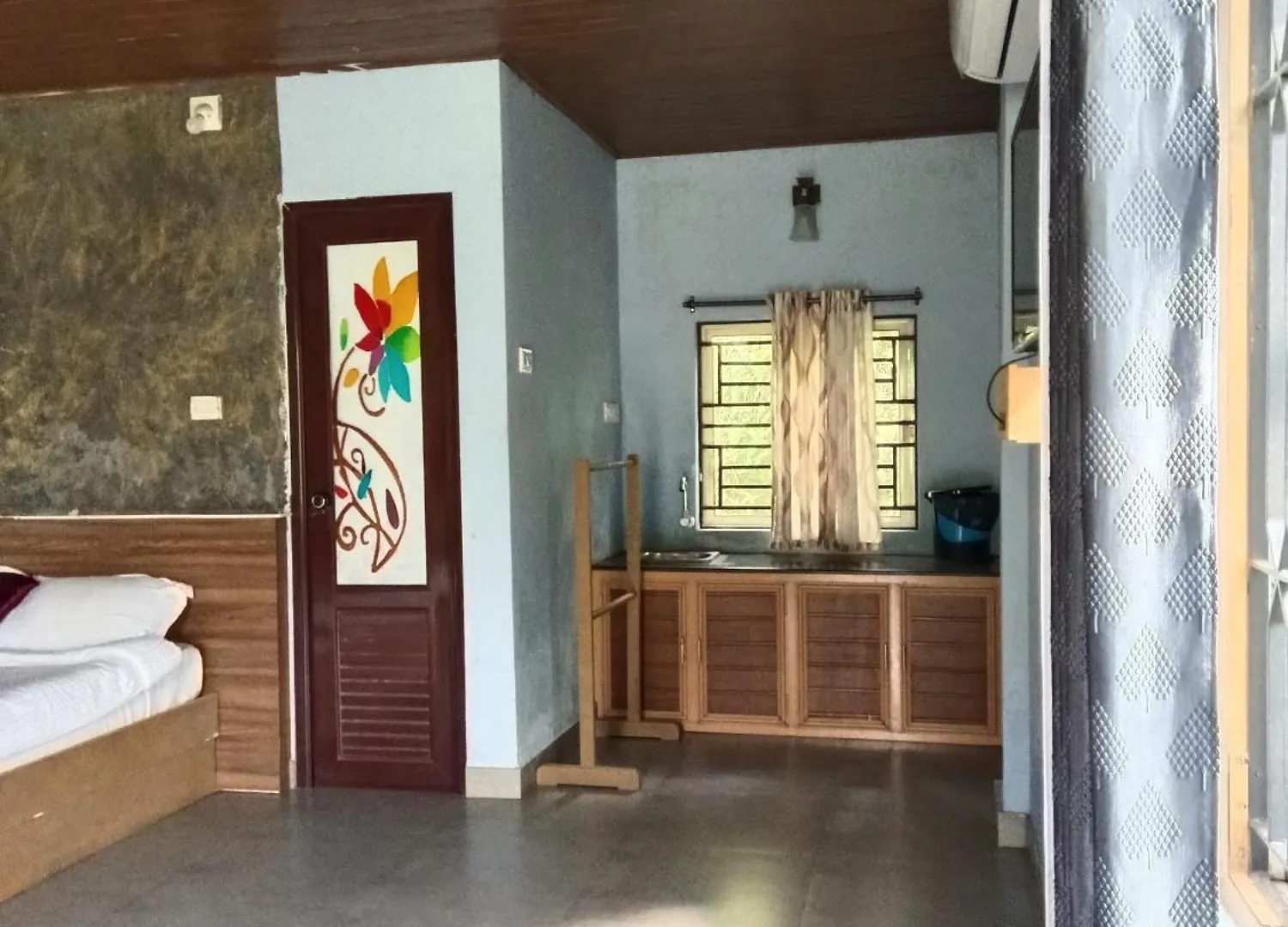 Meppādi Jungle Valley Ayurvedic Spa Resort הודו