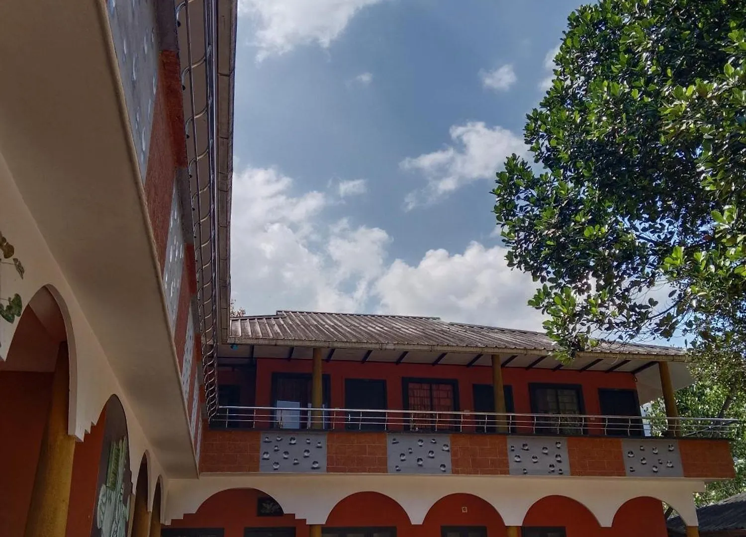 מלון Meppādi Jungle Valley Ayurvedic Spa Resort